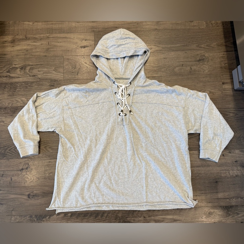 Aerie Heather Gray Lace-Up Raw Hem Oversized Sweatshirt Women’s Size Medium